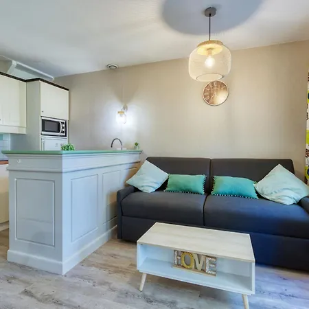 Holiday home Domaine Golf Resort-2 By Interhome
